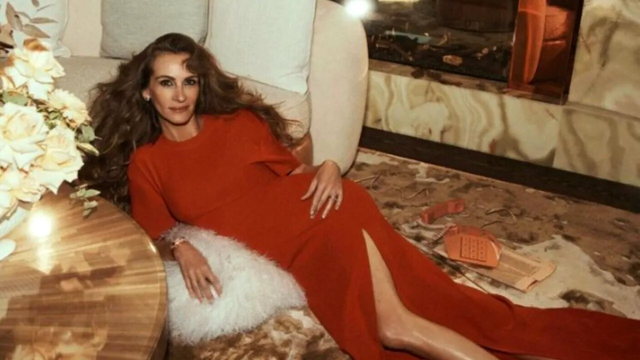 Julia Roberts a dezvăluit secretul tinereții. „O dată la două săptămâni, timp de 18 ore”