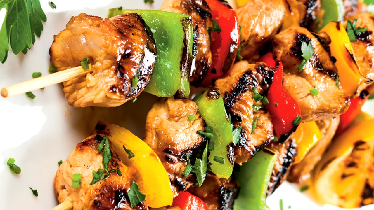 E indicat să mâncăm carne sau să devenim vegetarieni?