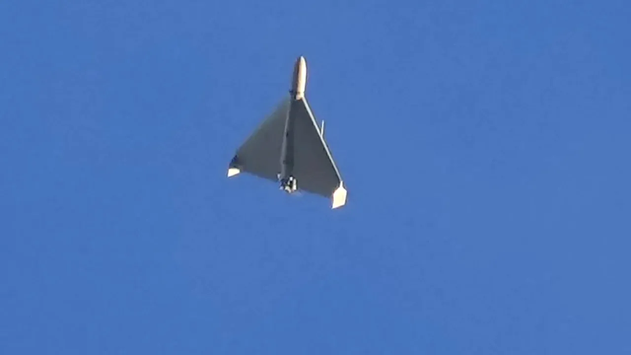 Resturile dronei doborâte astăzi și ale rachetei interceptoare, descoperite în zona Băleni-Cudalbi, județul Galați