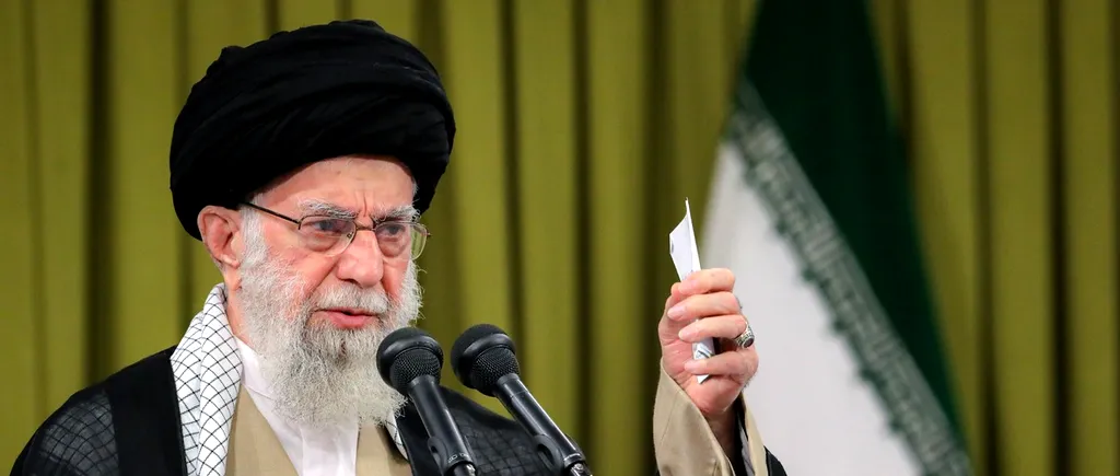 Ayatollahul Khamenei îndeamnă poporul iranian să se roage pentru PREȘEDINTELE dispărut/Turcia și Rusia sprijină Iranul în căutarea șefului statului