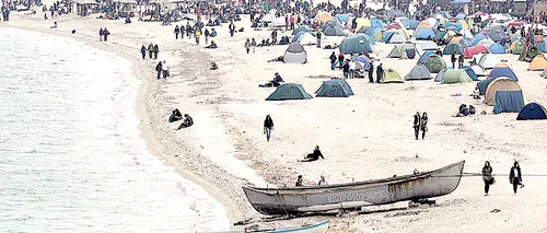 LITORAL 1 MAI: Câți turiști sunt așteptați pe litoralul românesc de 1 Mai. Mamaia și Vama Veche vor fi pline