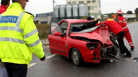 Trei morți, după un grav accident de circulație în Vâlcea