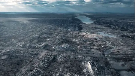 FOTO-VIDEO  | Imagini APOCALIPTICE: Un oraș care avea 10.000 de locuitori a fost șters de pe fața pământului în Ucraina