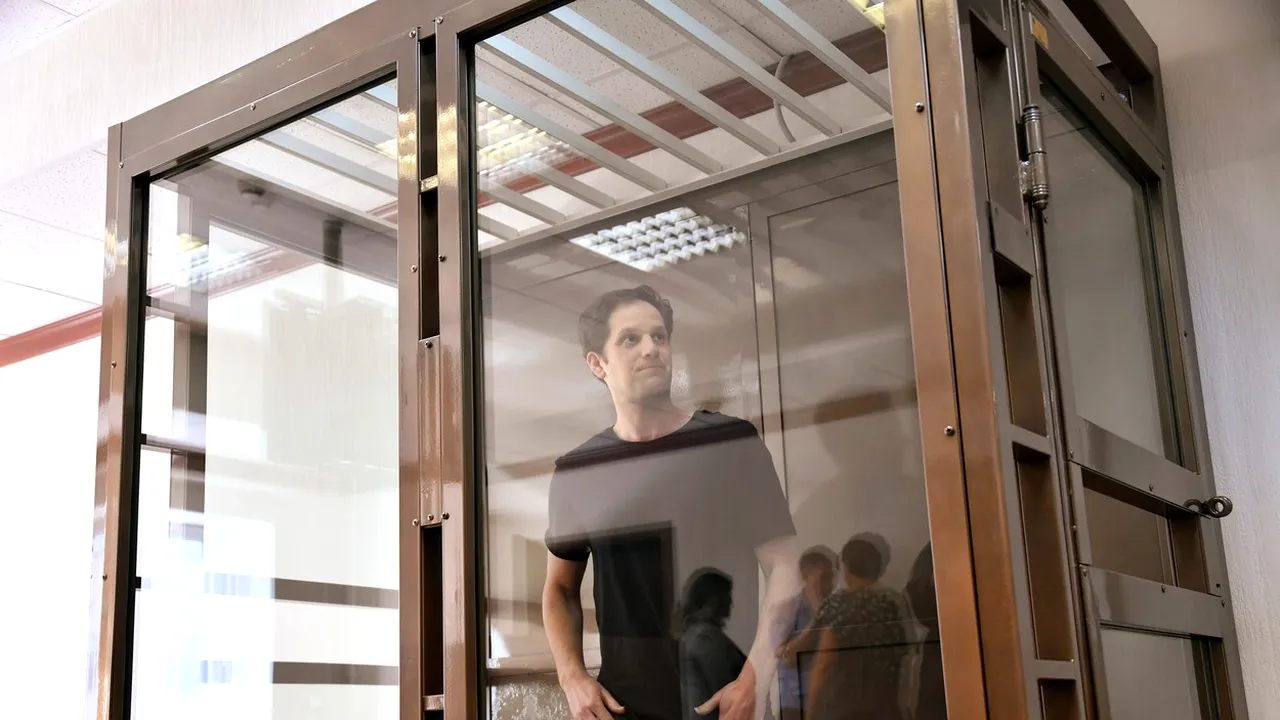 FSB a cerut prelungirea arestării preventive pentru Evan Gershkovich, jurnalistul Wall Street Journal acuzat de spionaj în Rusia