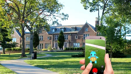 Polițiști concediați pentru că au „vânat” Pokemoni, în loc să prindă infractori