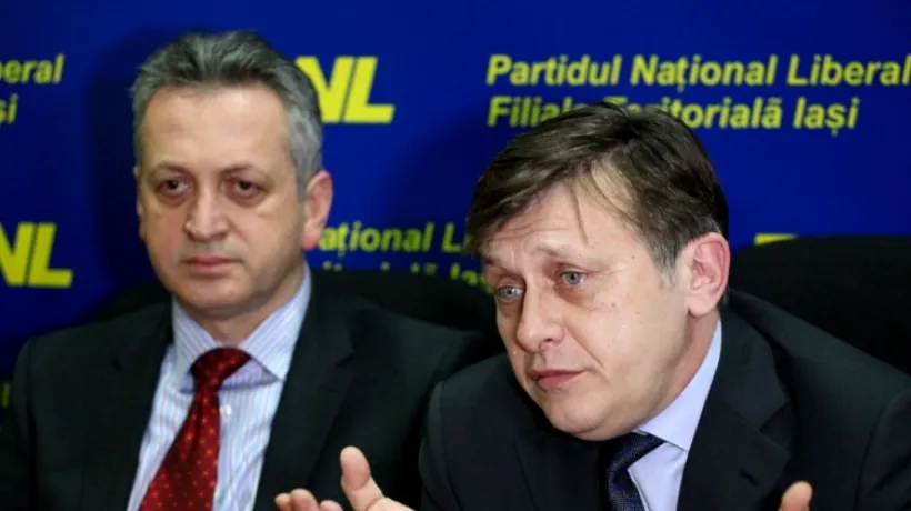 
Replica lui Antonescu: Fenechiu nu va pleca din Guvern pentru că vrea domnul Băsescu