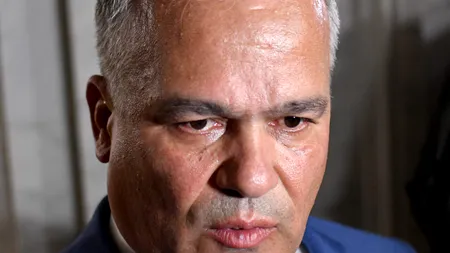De ce se prelungește învestirea noului guvern. Adrian Veştea a amânat pentru luni depunerea listei de miniștri în Parlament, iar Sorin Grindeanu anunță că PSD va decide duminică dacă va face parte din viitorul executiv