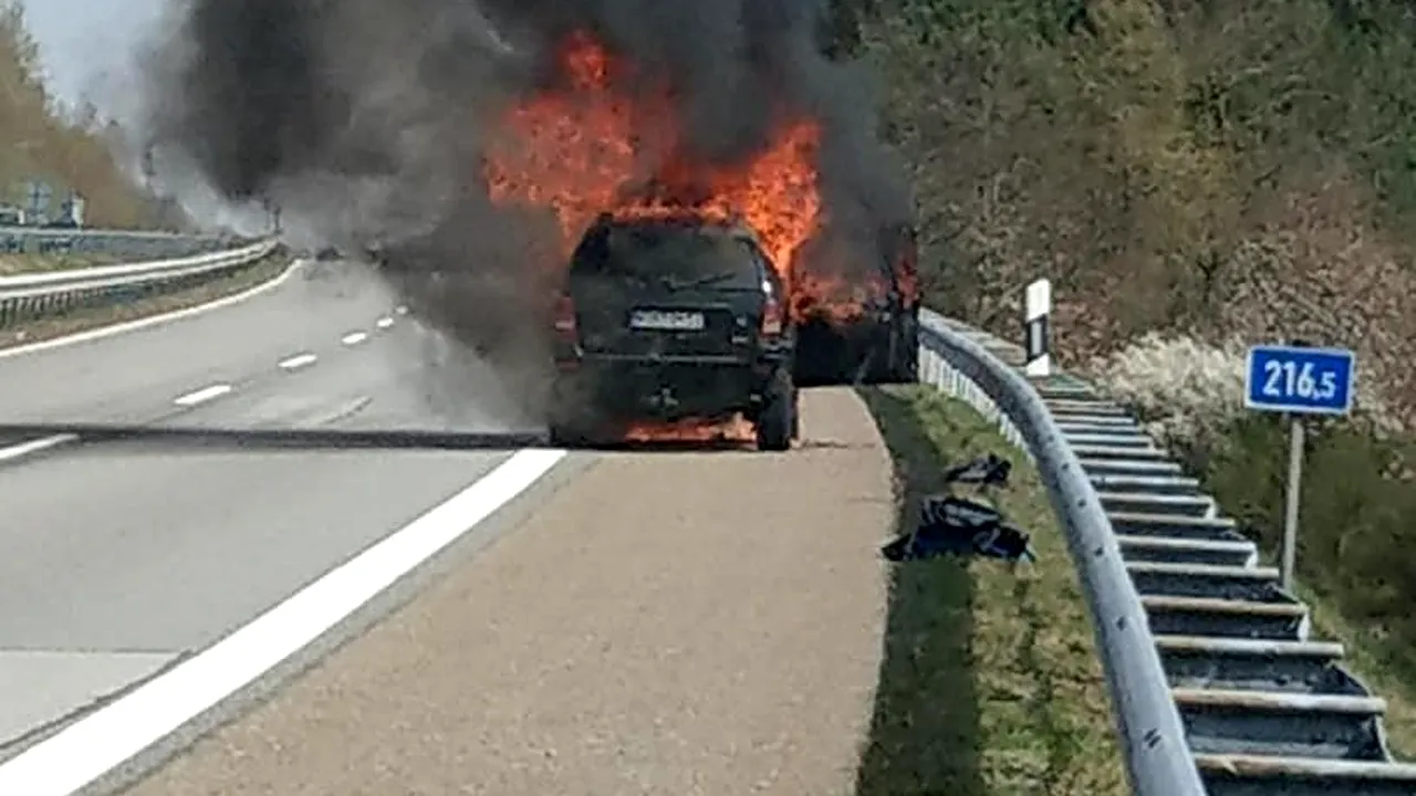 Un șofer ROMÂN, erou în Germania, căutat pe Facebook după ce a salvat viața a două tinere - FOTO