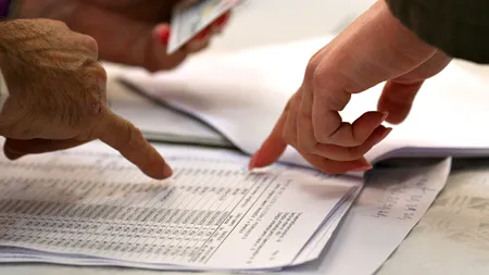 Codașii la vot. Într-o secție din România, în primele patru ore de la deschiderea urnelor, a intrat un singur om