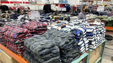 Multe LOCALITĂȚI din România nu dispun de containere pentru colectarea textilelor
