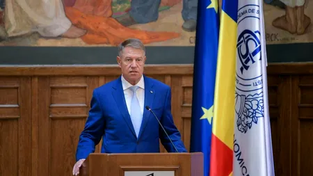 Klaus Iohannis, alături de baronul Brukenthal și de savantul Oberth într-o carte pentru copii editată la Sibiu