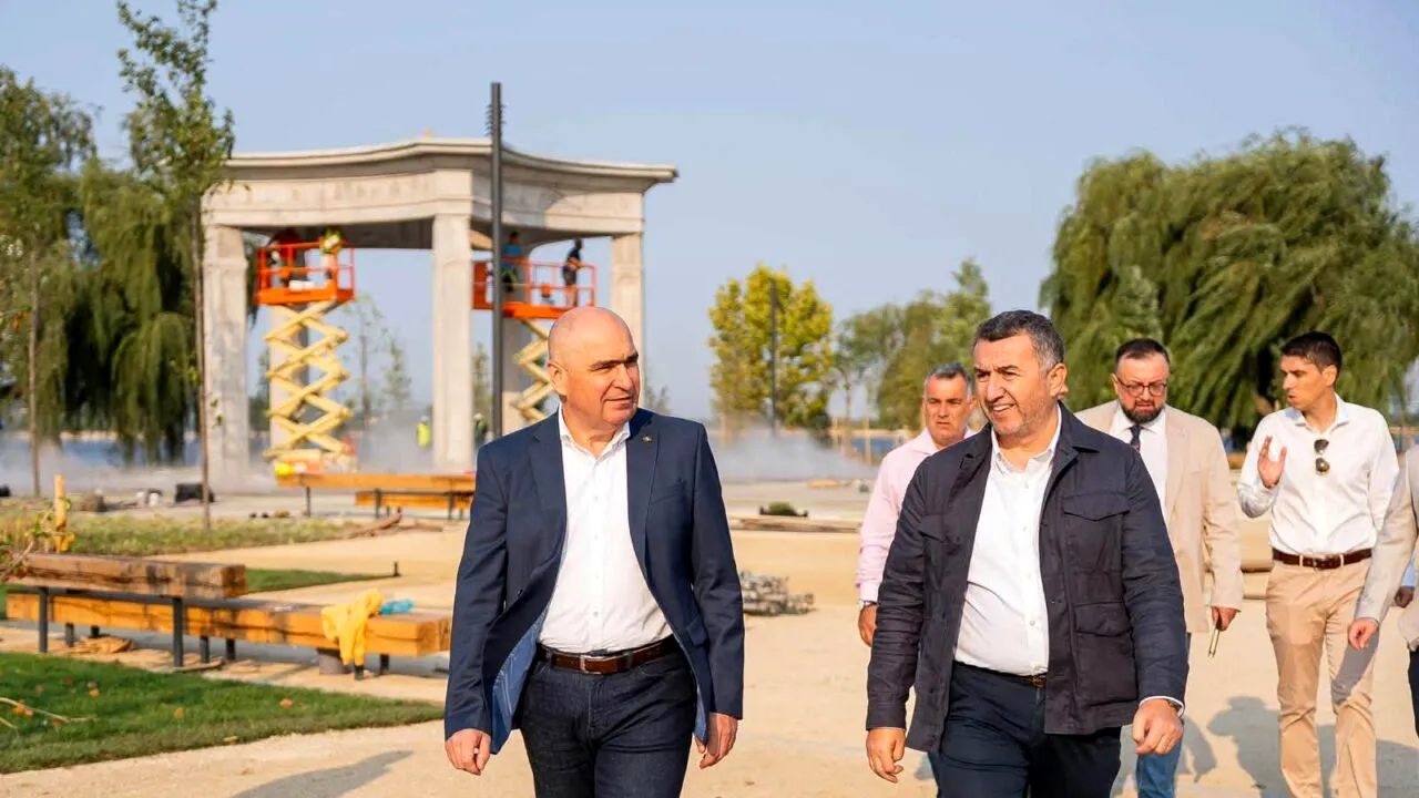 Bolojan anunţă când se va deschide pentru public Insula Lacul Morii din Capitală