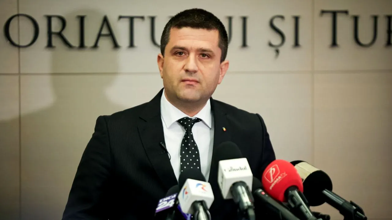 Miruță se avântă în scandalul bugetului: PSD a jucat la două capete: în Coaliție, dar și cu AUR/România merită mai mult decât această gargară ieftină