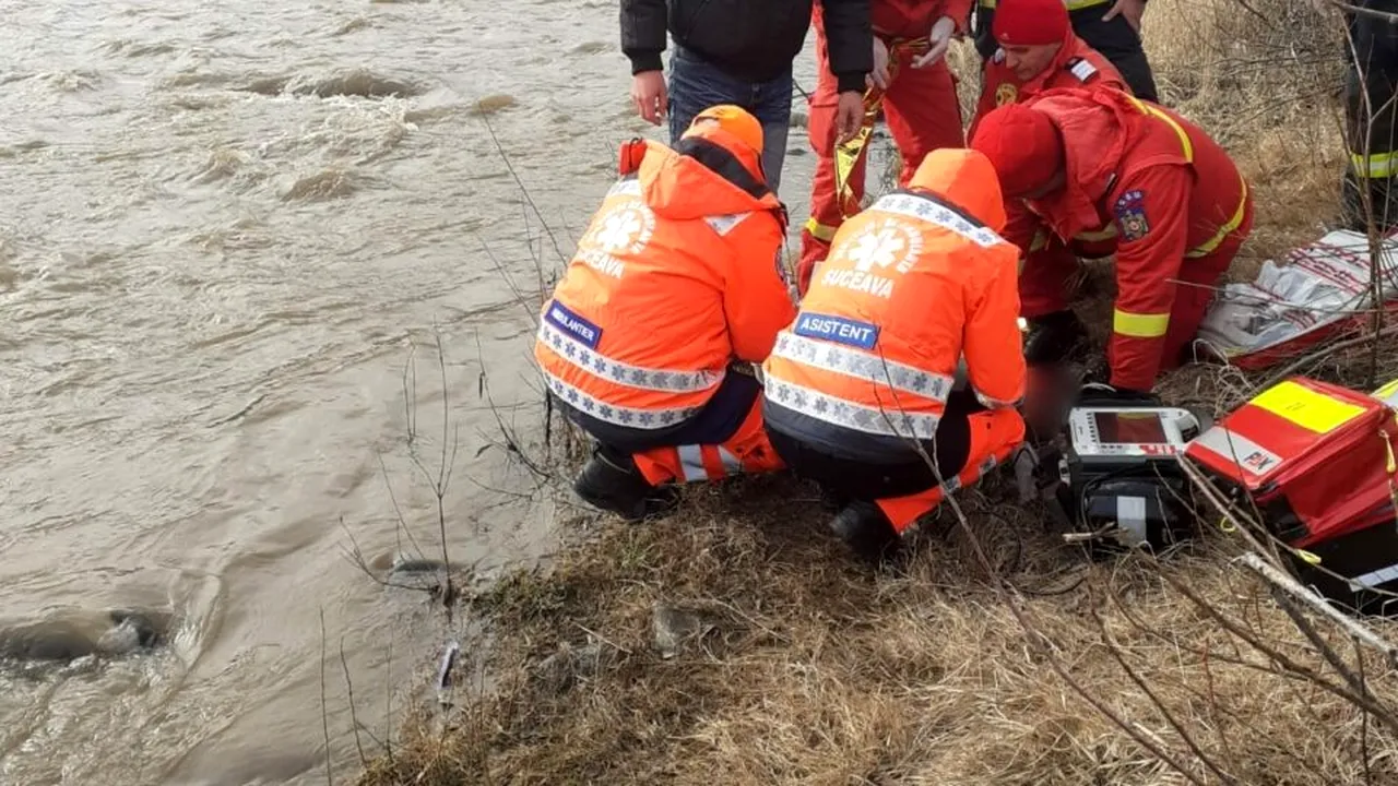 O fetiță de șase ani a fost găsită înecată în râul Moldova. Micuța fusese dată DISPĂRUTĂ de o jumătate de oră