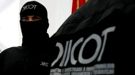 Persoane vulnerabile, aflate sub protecția DGASPC, racolate de proxeneți și obligate să se prostitueze / Patru persoane au fost reținute