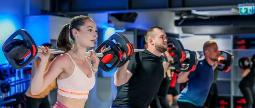 Descoperă Beneficiile Claselor de Group Fitness în Timpul Verii la World Class Romania
