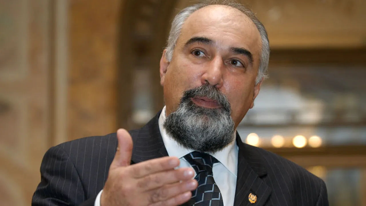 EXCLUSIV | Varujan Vosganian, la un pas să devină președinte de partid. După demisia lui Daniel Olteanu din funcția de președinte al ALDE, se va organiza un nou congres