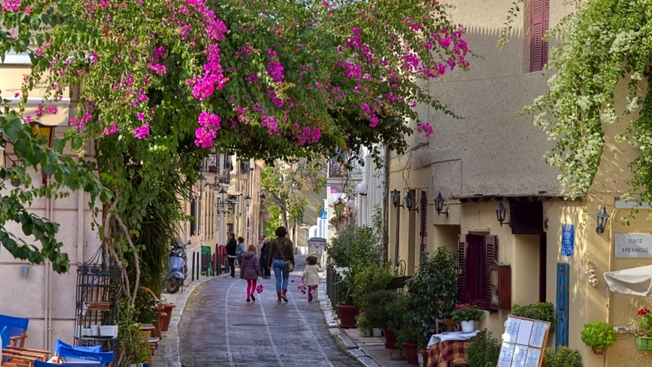 Raport Goldman Sachs: Economia Greciei a început să se ajusteze într-o manieră substanțială