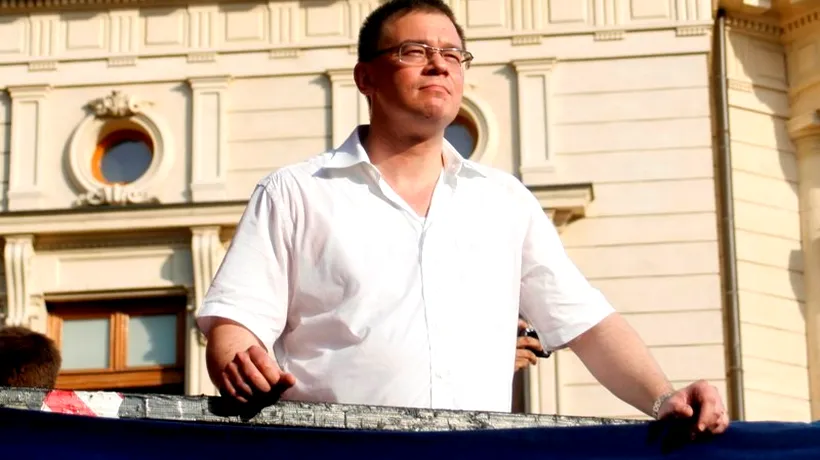 Ungureanu: Voi candida la parlamentarele din 2 decembrie, voi decide dacă la Senat sau la Cameră