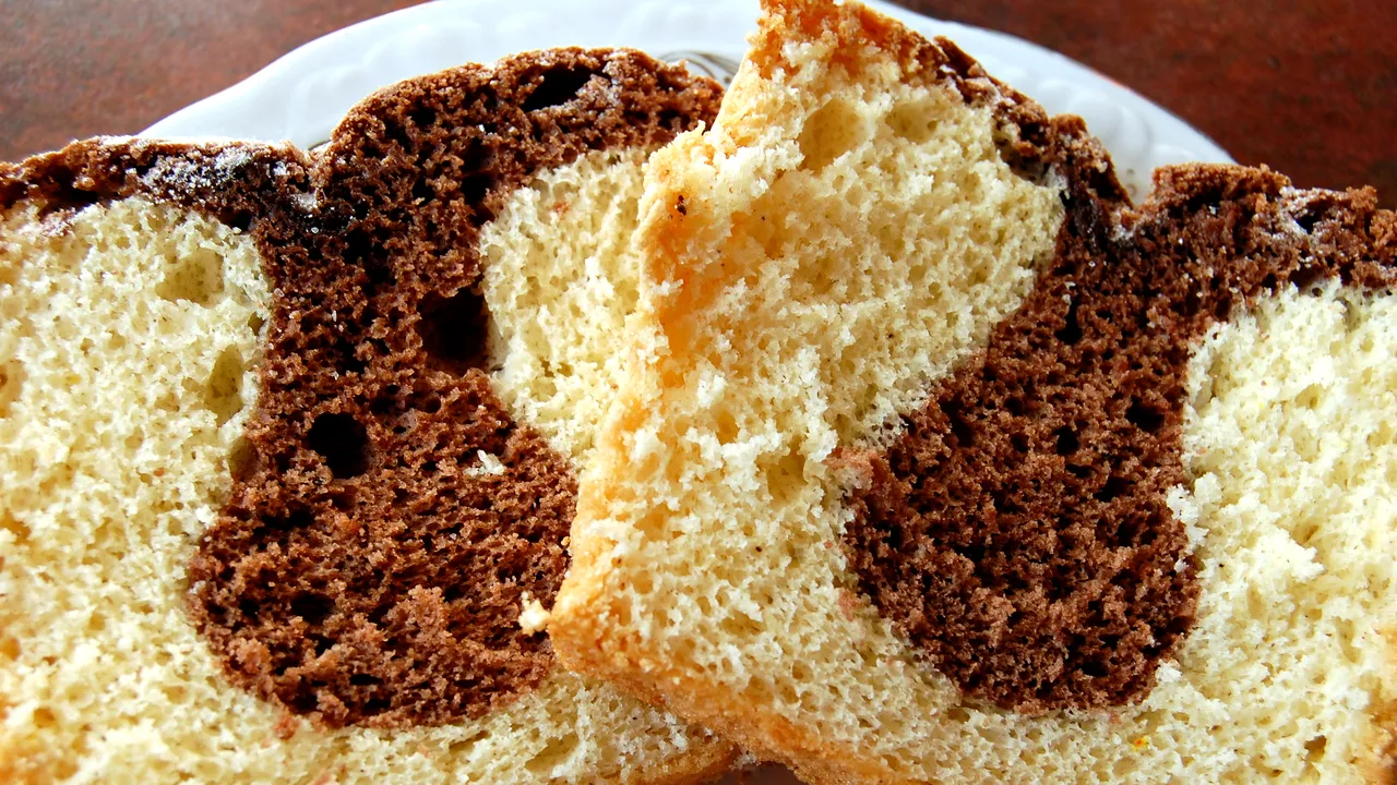 Checuri vândute sub marca Carrefour, cu mențiunea 