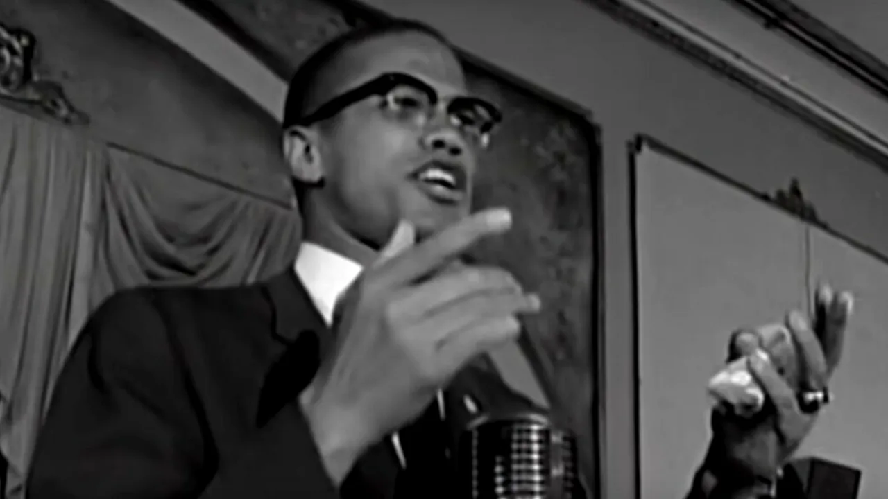 Fiica lui Malcolm X dă în judecată FBI, CIA și NYPD. Ilyasah Shabazz acuză agențiile de asasinarea tatălui ei