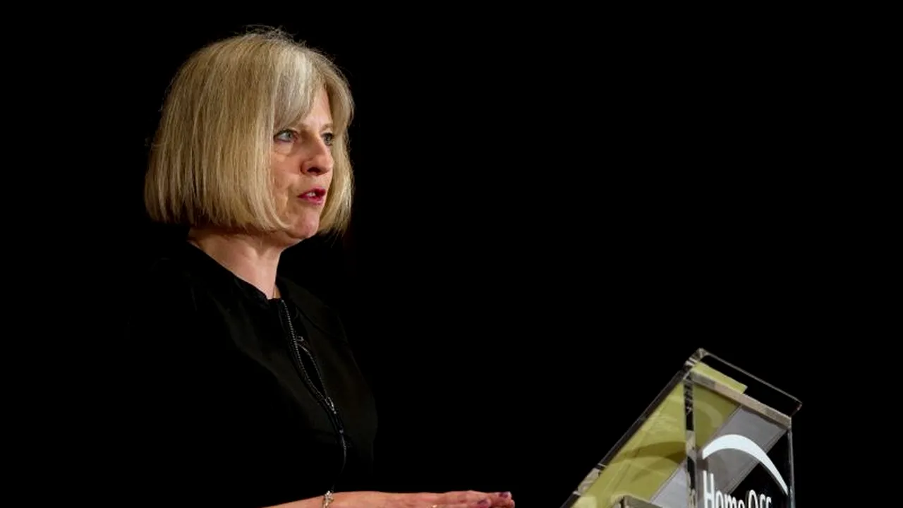 Marea Britanie se pregătește de un val de imigranți din Grecia în cazul prăbușirii euro