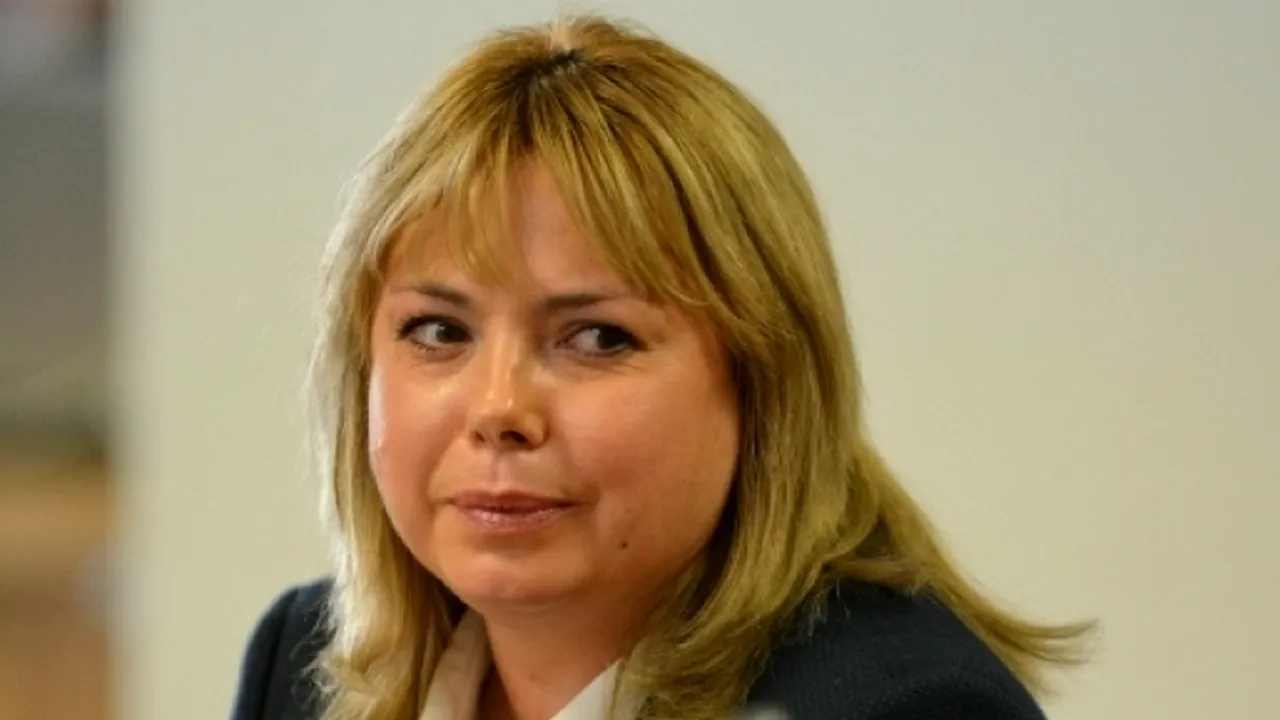 Bolidul cu care se plimbă ministrul Finanțelor. Cât a câștigat Anca Dragu ca analist la Comisia Europeană