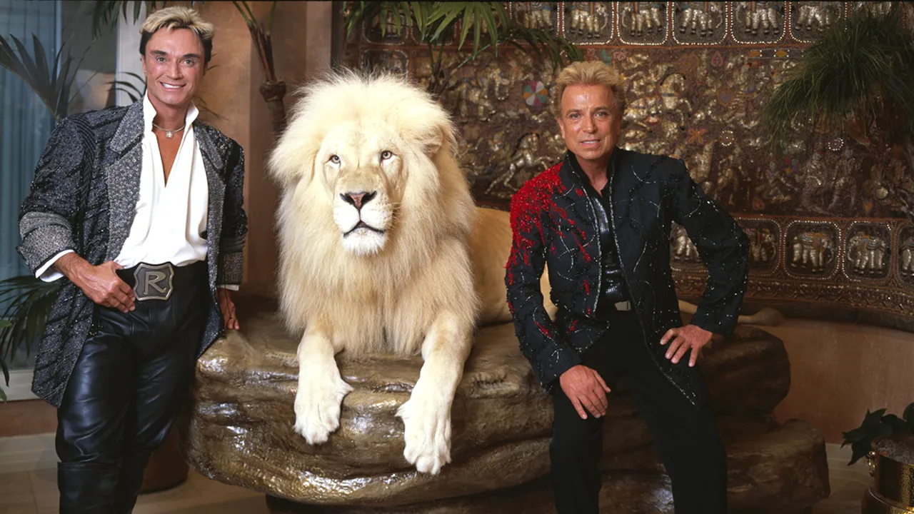 DOLIU. Celebrul iluzionist Roy Horn a murit din cauza coronavirusului: „A fost un luptător toată viața”