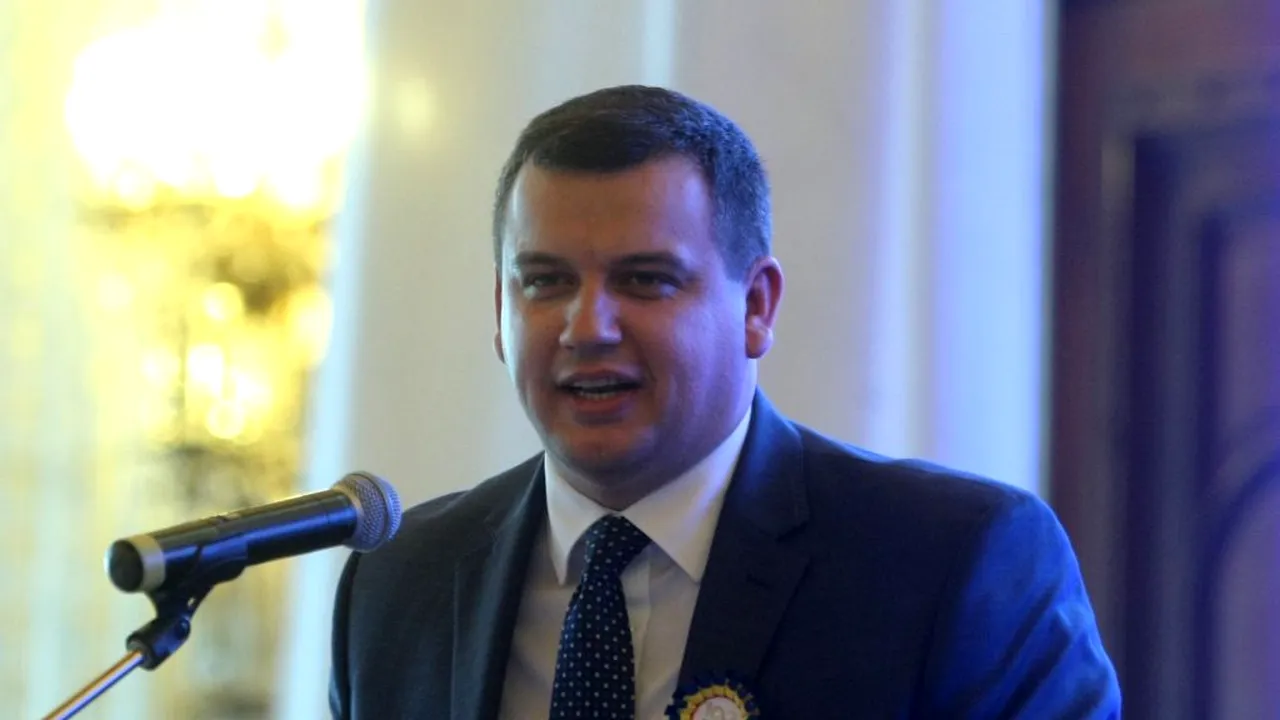 Lovitură pentru partidul lui Băsescu! Eugen Tomac a demisionat din funcția de președinte al PMP! - VIDEO