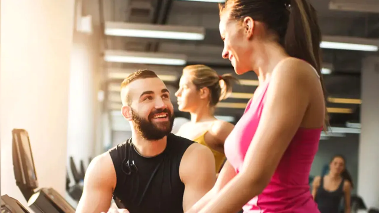 Un nou fenomen ia amploare în România. De ce multe cupluri divorțează din cauza antrenorilor de fitness