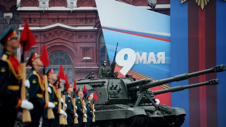 Paradă militară în Piața Roșie din Moscova, pentru a sărbători victoria din 1945 - VIDEO
