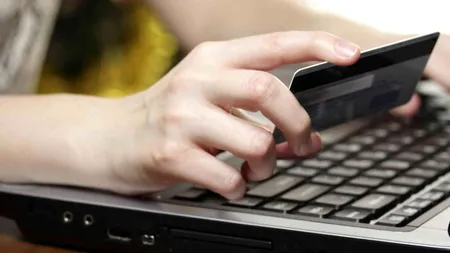 Câți bani sunt dispuși românii să dea pe cadouri pentru colegii de serviciu