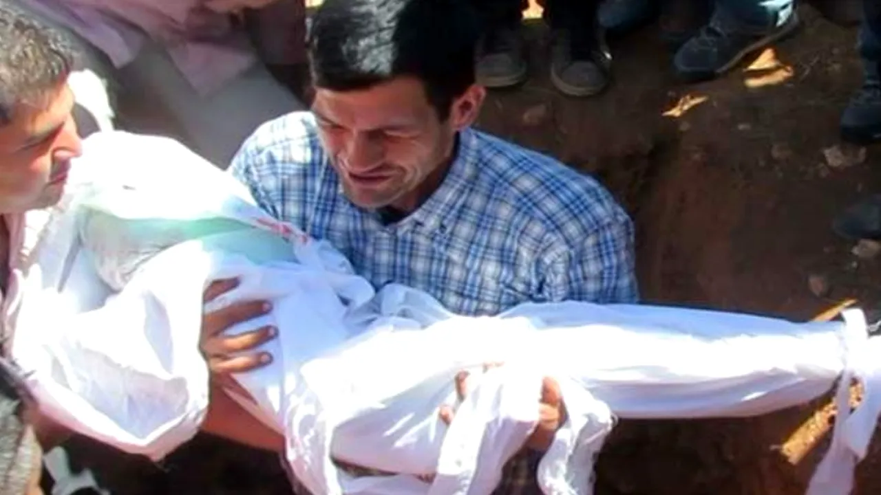 Un bărbat a comentat pe Facebook moartea băiatului sirian Aylan, apoi s-a trezit cu poliția la ușă. Ce a scris în mesaj