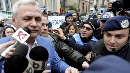 Schimb de replici ironice. Protestatarul Mălin Bot către Dragnea: Veniți cu mine la un interviu? Răspunsul liderului PSD