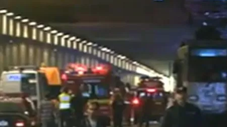 RATB: Coliziunea nu a putut fi evitată întrucât tramvaiele se succedau la distanță mică