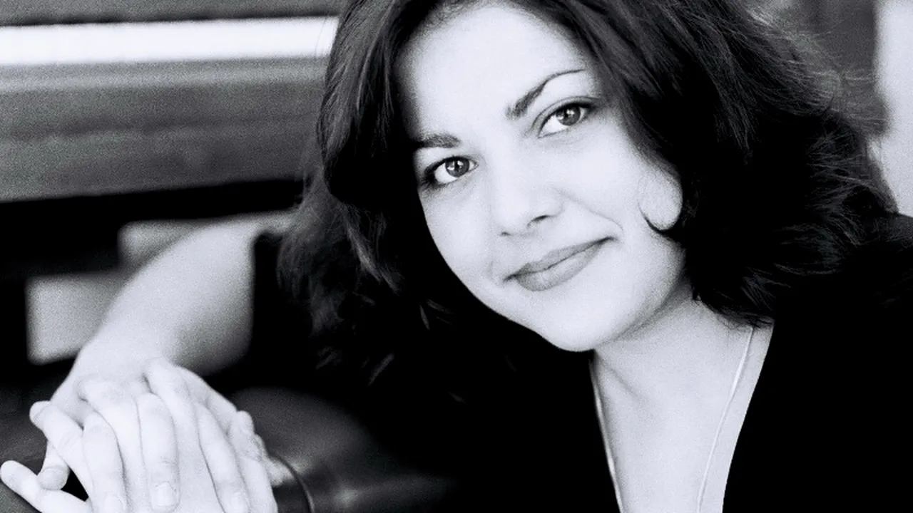 A MURIT MIHAELA URSULEASA. Funeraliile pianistei, acoperite din fonduri de la Guvern