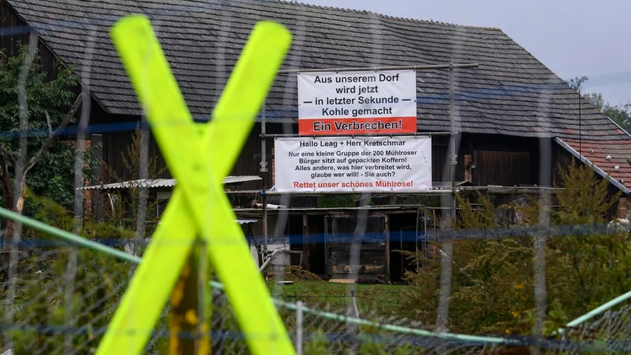 Motivul pentru care un sat din Germania va DISPĂREA de pe fața pământului / Locuitorii își fac bagajele pentru a pleca: „Nu voiam să mă mut”