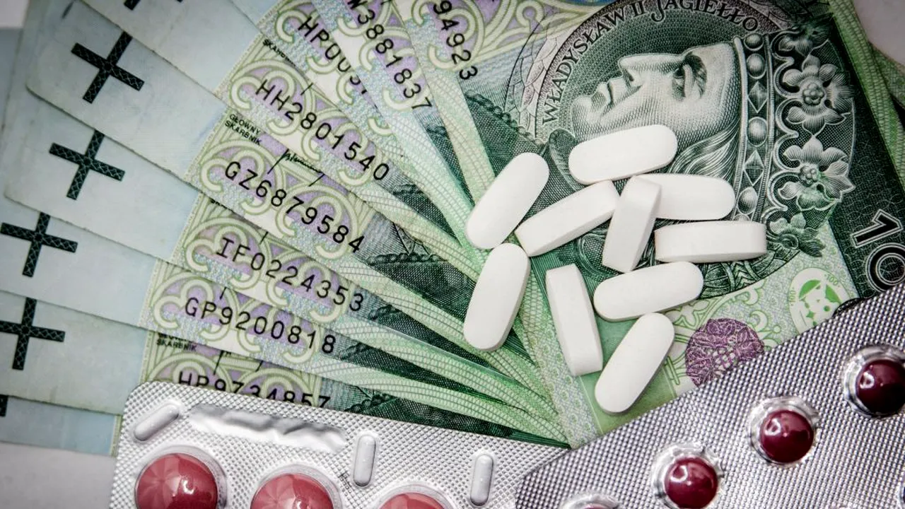 EFECTELE #CORONACRIZEI. Start la raționalizarea vânzărilor de medicamente. „Fiecare persoană va putea să cumpere doar un singur pachet de medicamente pe zi”