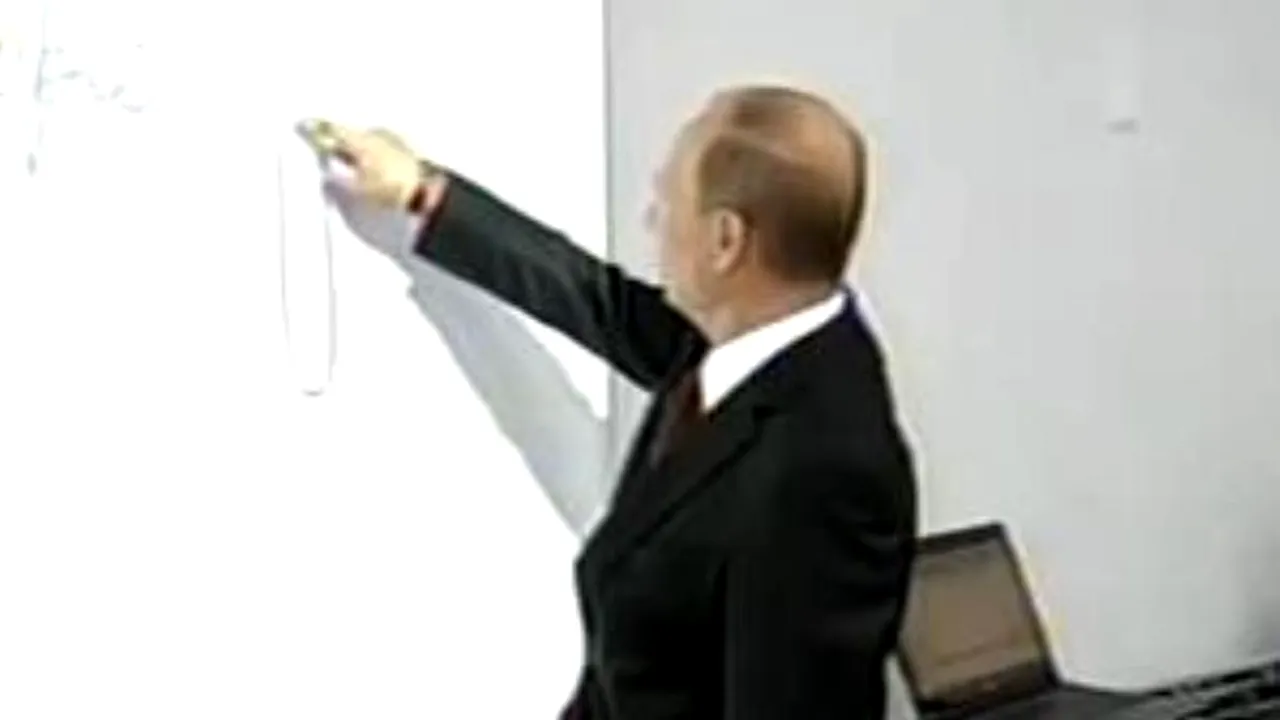 Vladimir Putin și-a demonstrat calitățile de desenator în fața unor elevi. Cum a reușit să-i pună în dificultate - VIDEO