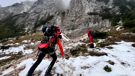 Doi turiști din Miercurea Ciuc, recuperați după 10 ore după ce au au rămas BLOCAȚI pe traseul din Vârful Ascuțit spre Plaiul Foii