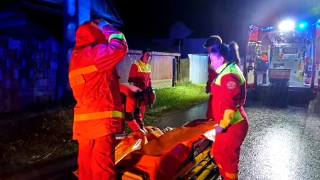 IAȘI: Un bărbat care urcase pe munte a intrat în comă după ce s-a lovit de scările de la intrarea în cabana Dochia