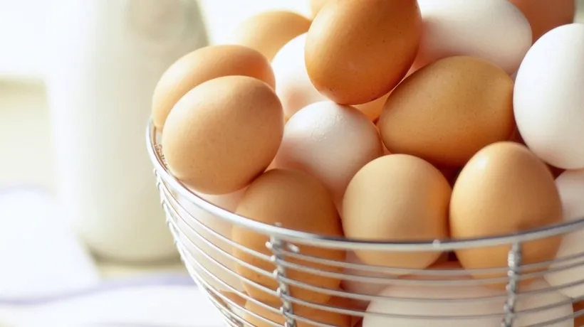 Care este adevărata diferență dintre ouăle albe și cele maro