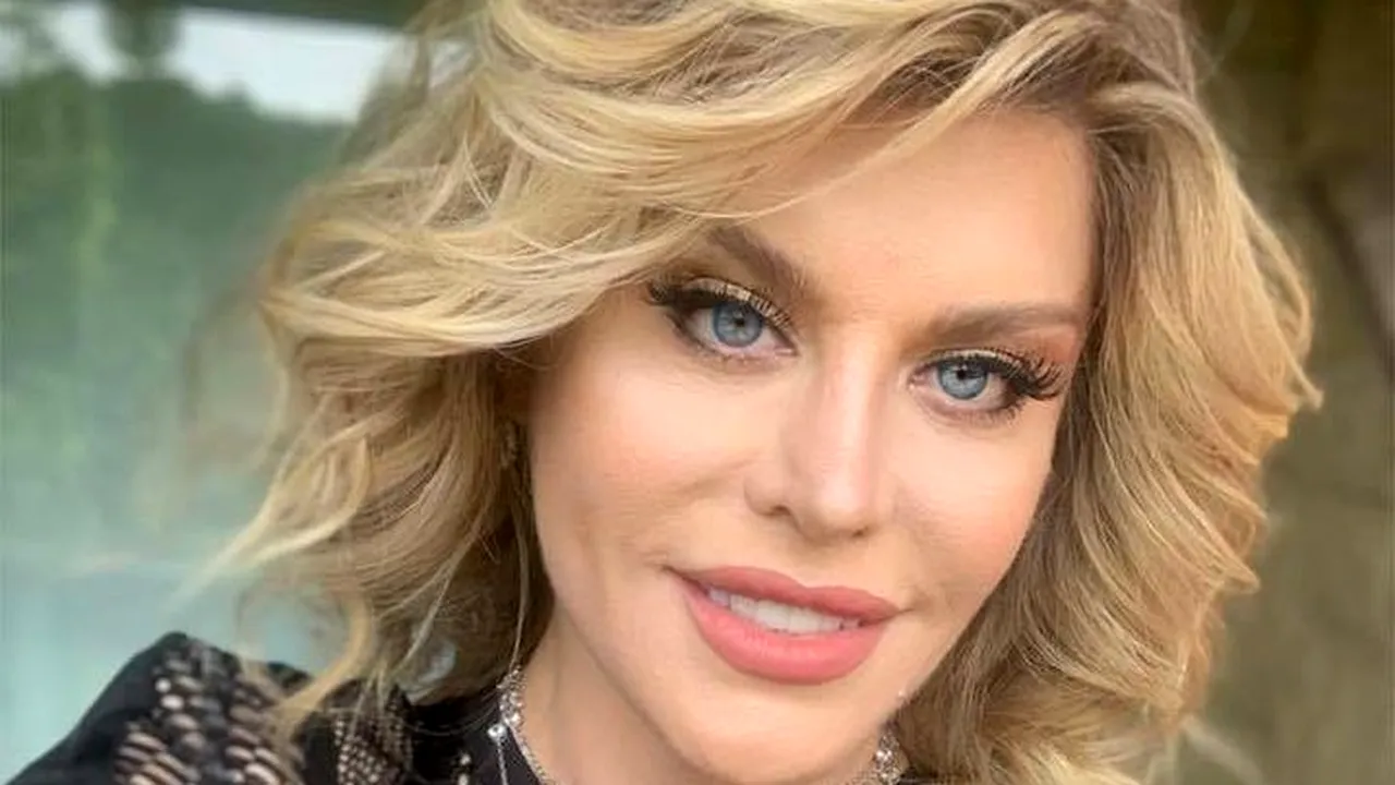 Loredana Groza, apariție incendiară într-o emisiune de maximă audiență. Artista de 50 de ani a renunțat la toate inhibițiile / Comentatorii nu au iertat-o: „Urât!