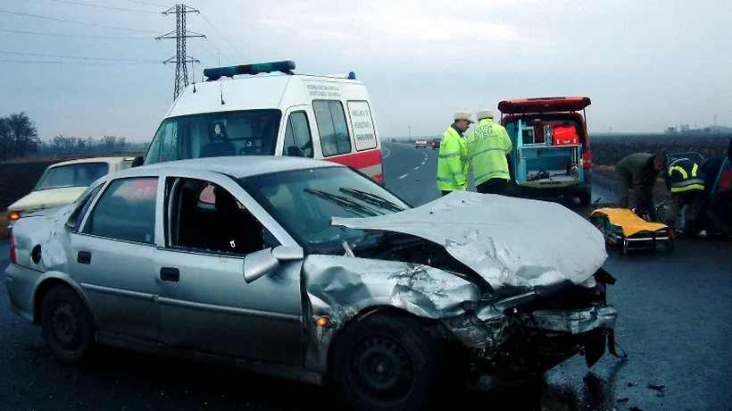 Accident cu un mort și 5 răniți, între Craiova și Caracal