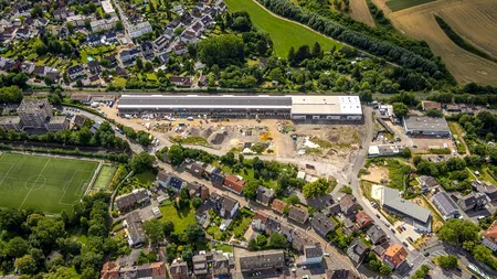 Bloomberg: Reglementările stricte și birocrația amenință investițiile imobiliare în Europa