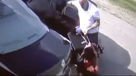 O femeie a fost bătută și călcată cu mașina pentru 75.000 de dolari