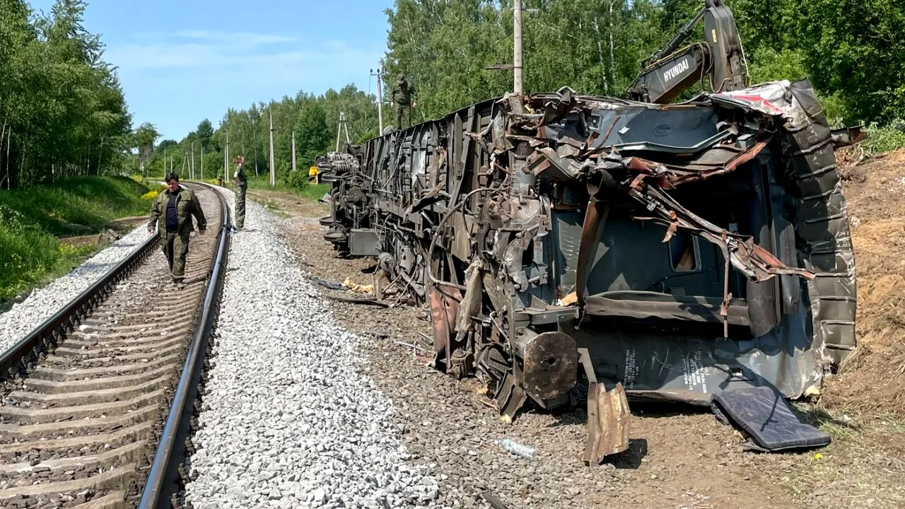 Kremlinul: În cadrul negocierilor, Moscova va ține CONT de faptul că regimul de la Kiev devine unul 