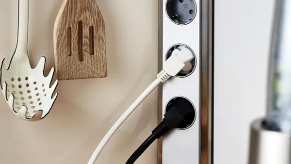 Aparatul din apartament pentru care plătești 50 lei în fiecare lună. Acest electrocasnic consumă într-un minut cât 6 becuri aprinse simultan