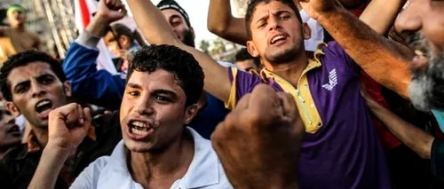 Justiția egipteană a condamnat 12 protestatari pro-Morsi la 17 ani de închisoare fiecare
