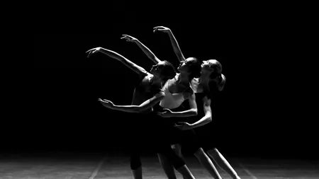 Cum se naște un personaj de teatru: de la text la corp (P)